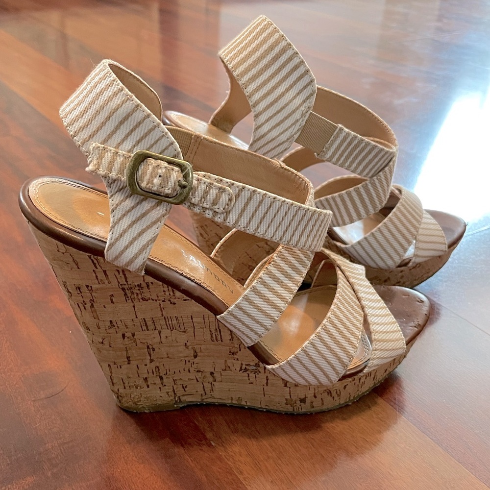 Chinese Laundry Marianne Wedge Sandal